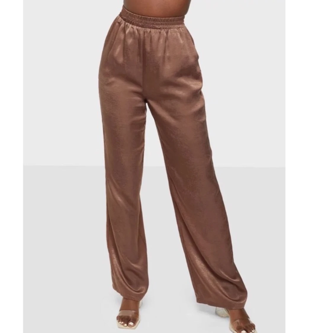 Bruna satinbyxor 