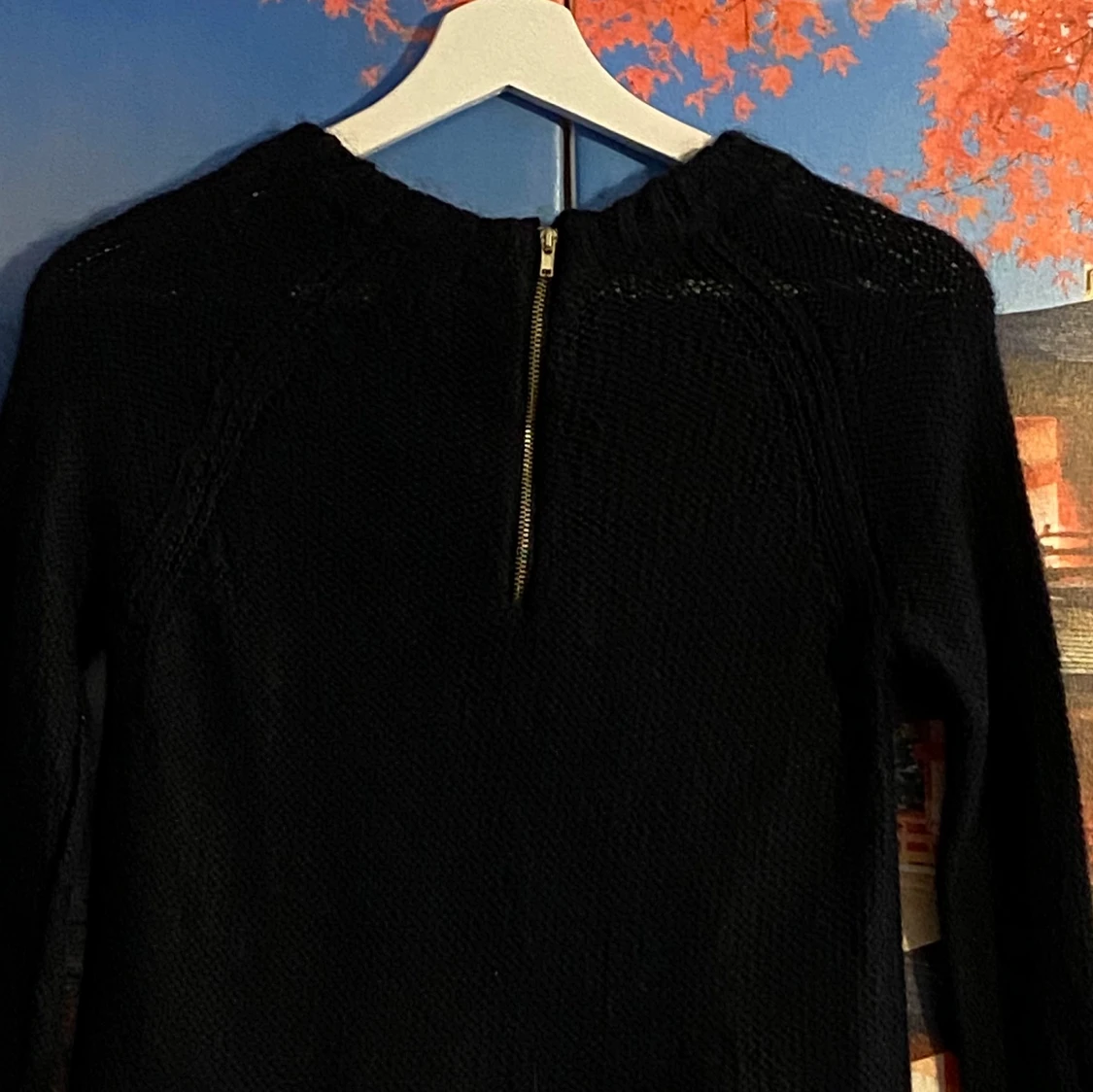 Oanvänd varm stickad tröja storlek S  - 90