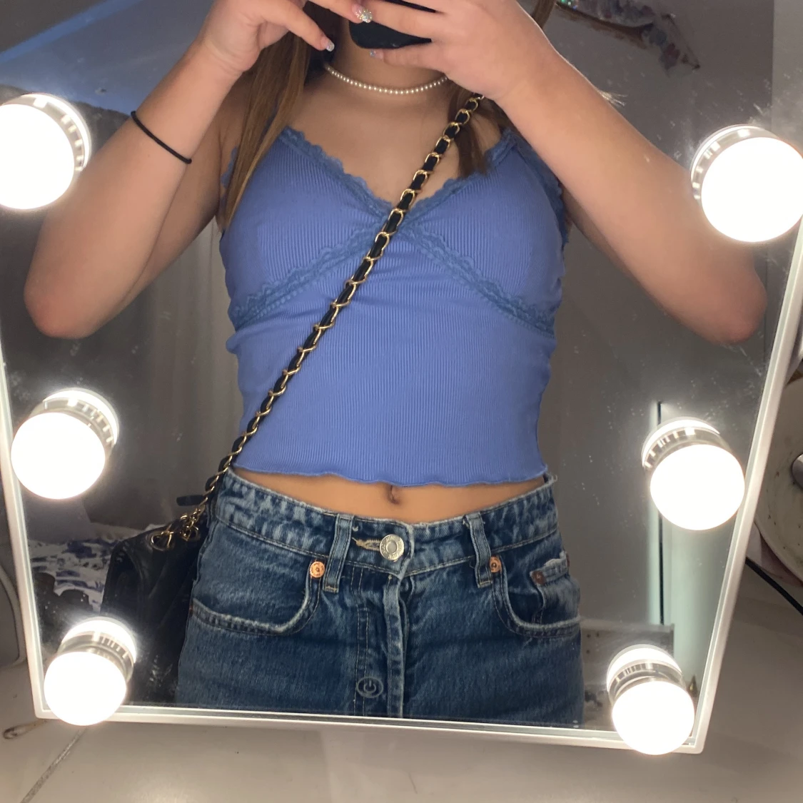 Blå tröja med spets detaljer - 91