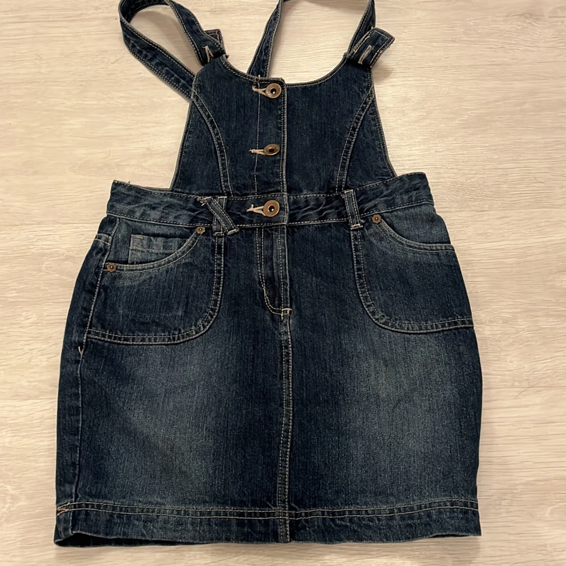 Shorts overall storlek 140  - 90