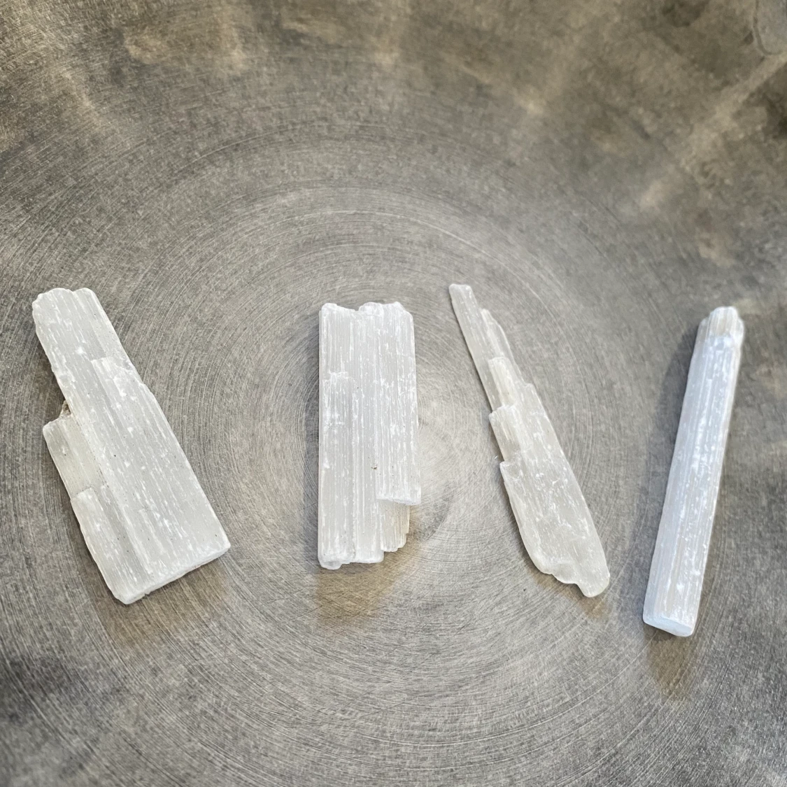 Satin spar sticks  - 90