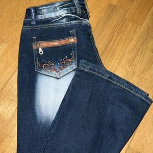 Crazy age jeans LowWaisted Bootcut - Bra skick, 82 % bomull 15% polyester 2% elastan, stretchiga med bra material