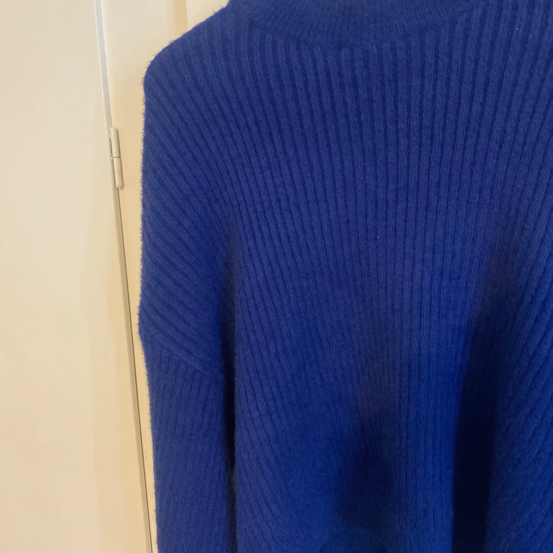 Blå stickad, st:S - 90