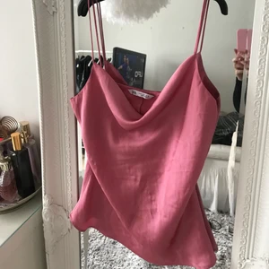 Linne från Zara - Super fint linne från Zara!!❤️‍🔥💖