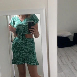 Sommar set  - Säljer detta setet ifrån shein, passa mig perfekt som har S