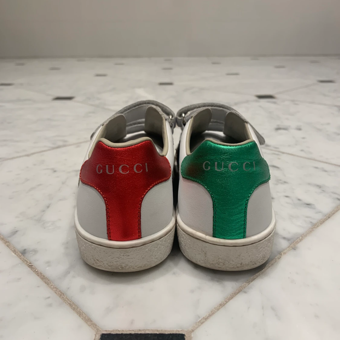 Gucci skor i ett väldigt bra skick - 90