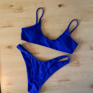 Bikini - Superfin bikini☀️ helt oanvänd, endast testad✨ säljer pga fel storlek☀️ strl M men passar nog även s