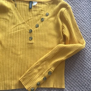 H&M tröja - Tröja, storlek M