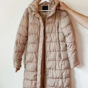 Enkel dunjacka - Jacka i storlek S