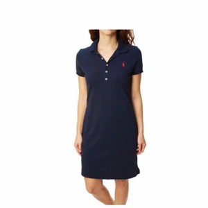 Ralph Lauren klänning  - Ralph Lauren klänning i marinblå färg i storlek XS/ S. Från djur och rökfritt hem 