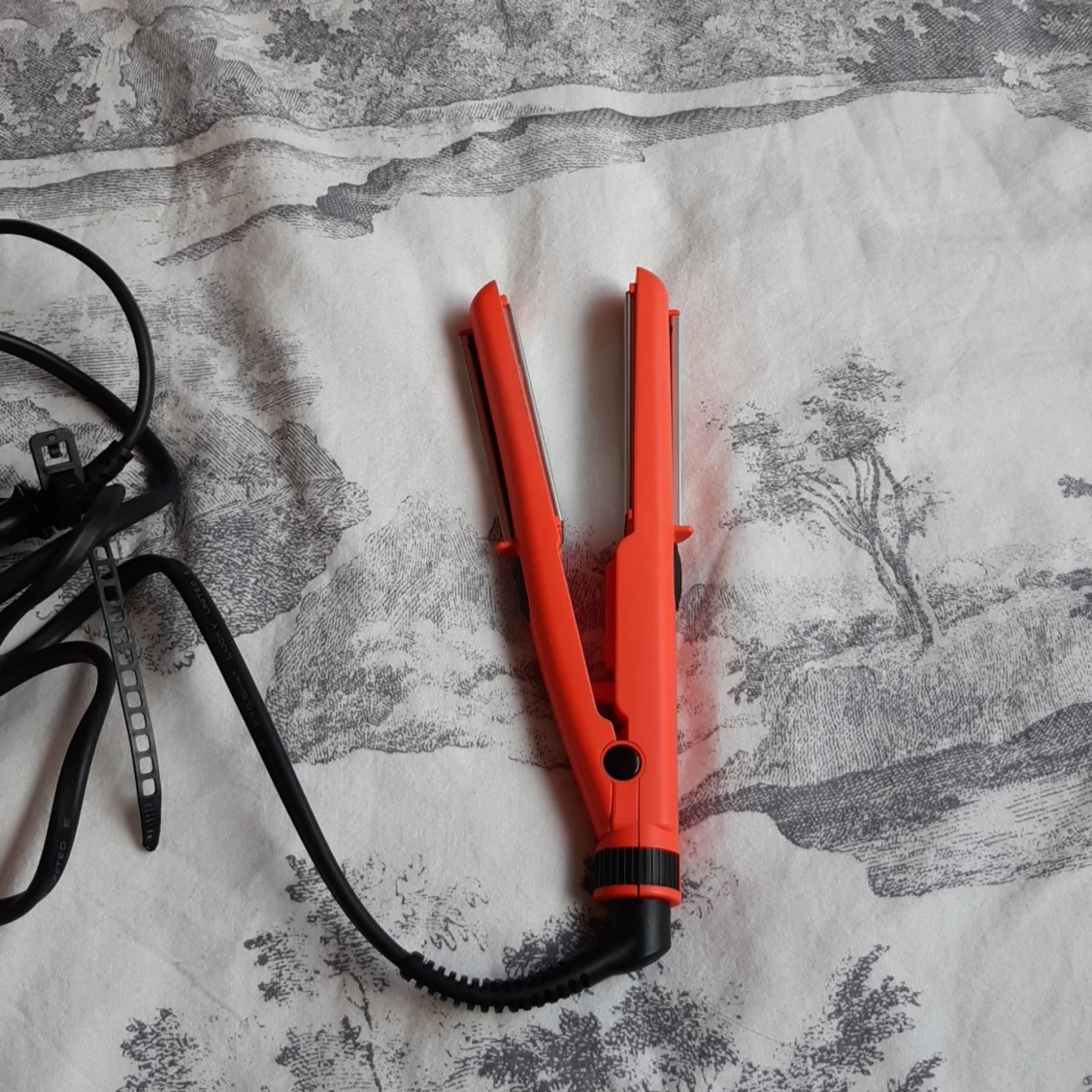 Plat tong plus locktong