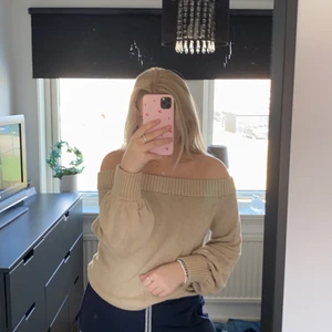 Tröja - Jättefin stickad tröja köpt från Gina 