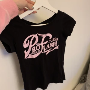 Tröja - Vintage tröja super söt , köparen står för frakt ❤️