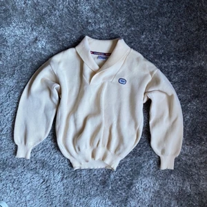 handgjord marine tröja  - hand-gjord! 👨🏼‍🎨 🤌 Jätte mysig tröja, fin färg till sommar kvällarna!