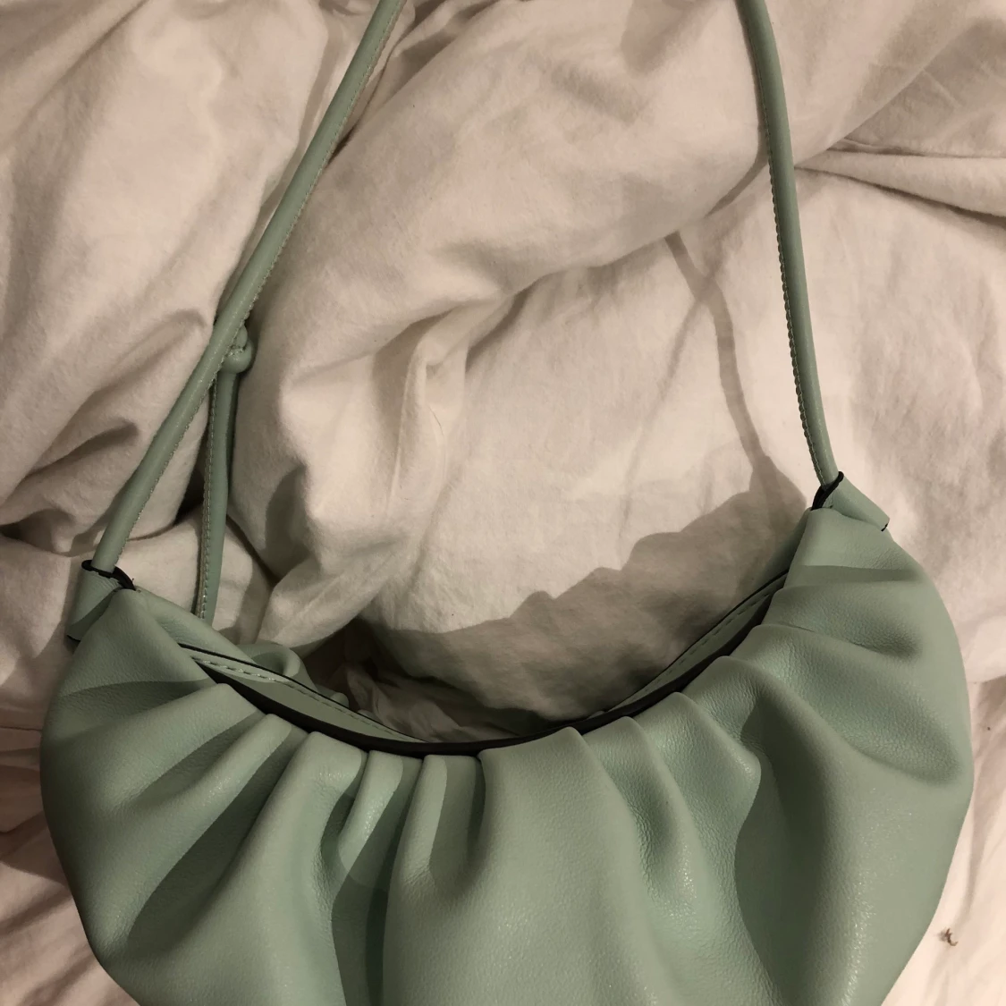 Mintgrön väska - 91