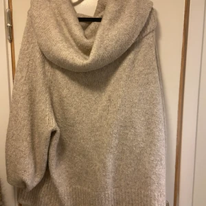 Stickad tröja - Strl XL, beach/sandfärg typ!