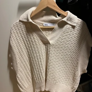 Zara väst storlek S - Använd Max 1 gång/ köparen står för frakt 📦 