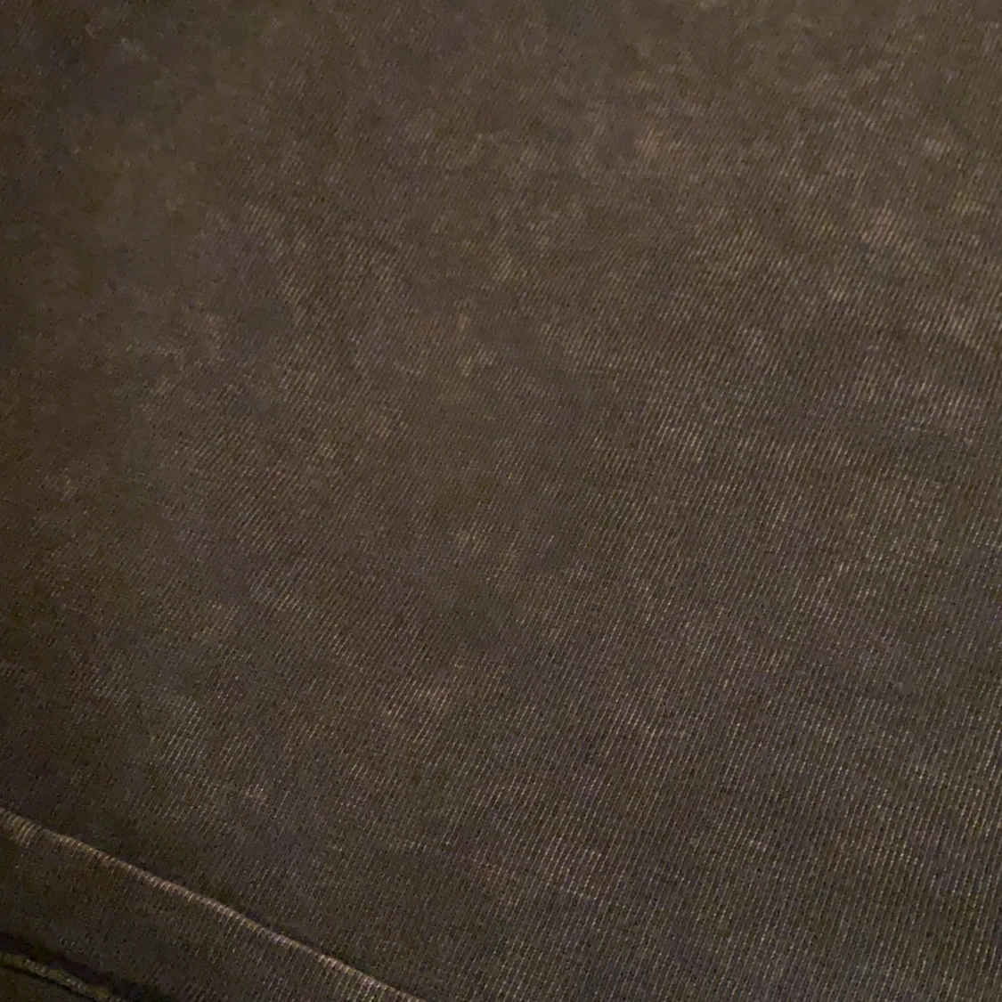 Grå tröja med slits i sidan - 91