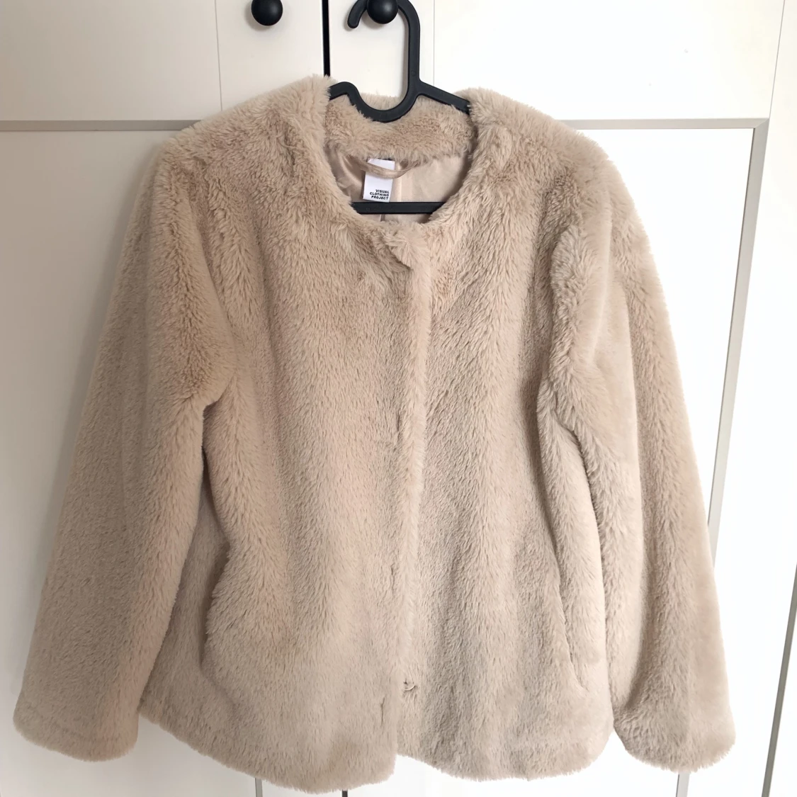 Mysig pälsjacka  - 90