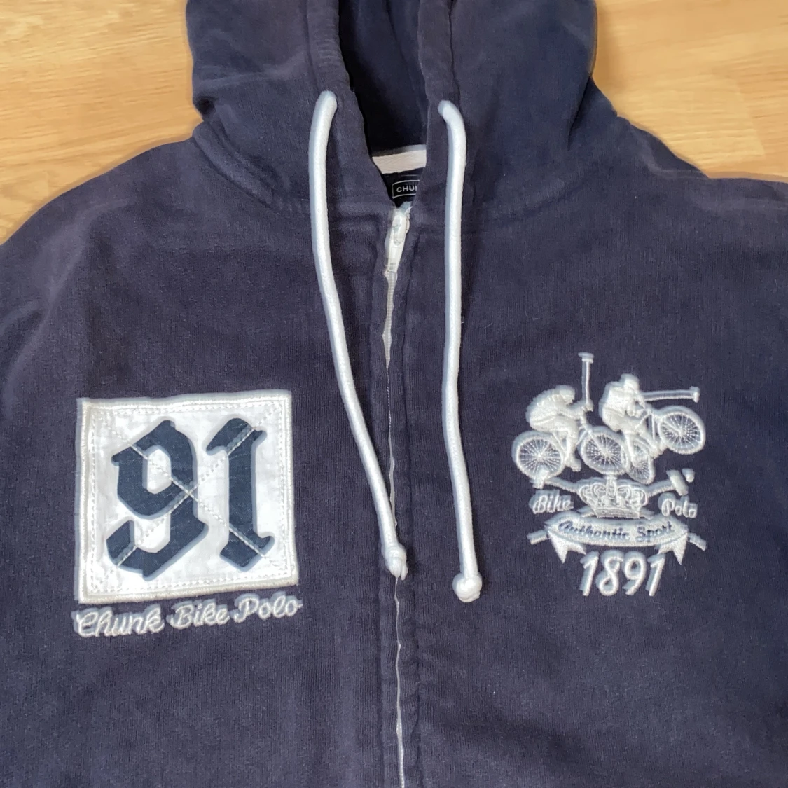 Bikepolo mörkblå hoodie  - 90