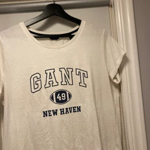 Gant  - Fin gant t-shirt i mycket bra skick. Storlek xl men passar bra till L och M också