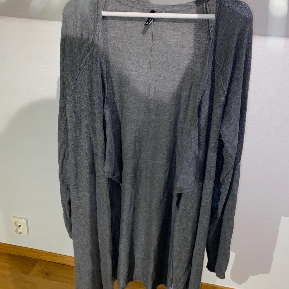 Mörkgrå kofta - 90