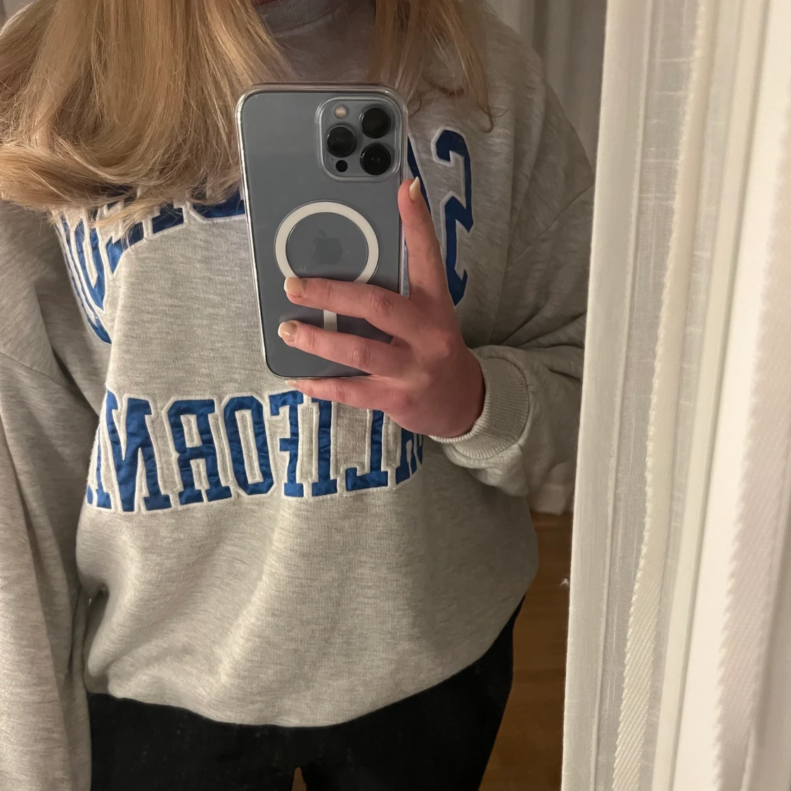 Sweatshirt 🤟🏽❤️‍🔥😎