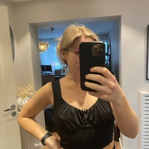 Topp - Aldrig använd, lapparna kvar