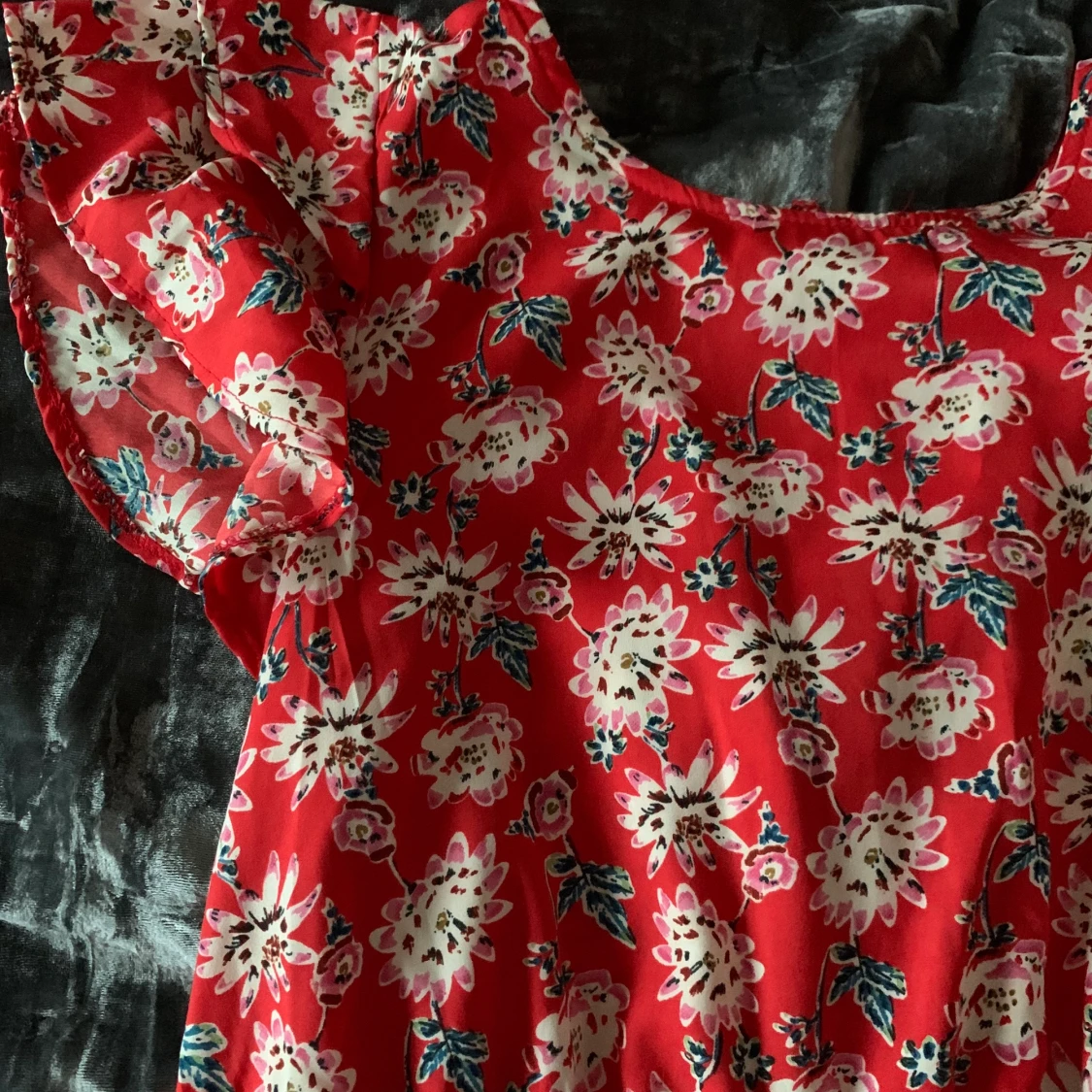 Blommig jumpsuit - 90