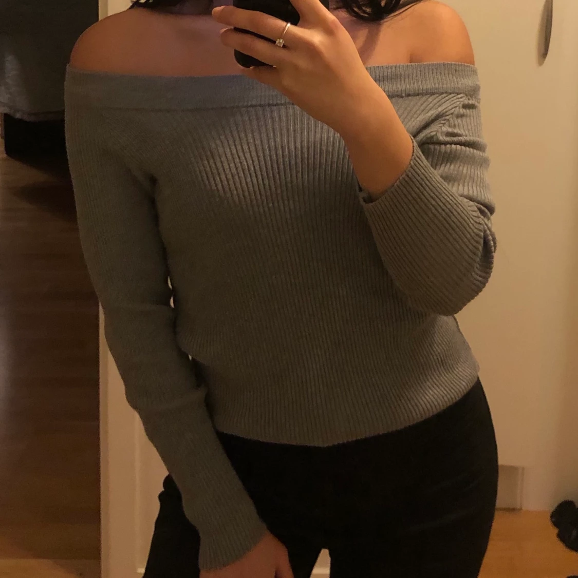 Stickad grå tröja  - 90