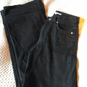 Svarta wide legs jeans - Svarta wide legs jeans