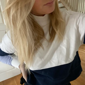 Tröja från monki - en tröja från monki i storlek S, fint skick 💕  