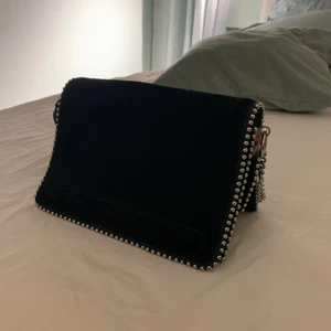 Zara väska - En väska ifrån Zara. Frakt ingår.