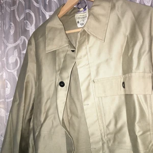 Vintage Beige Jacka - En beige vintage jacka