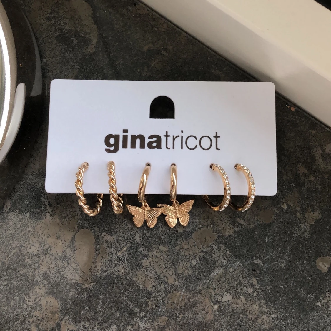 guld öronhängen!⚡️ - 90