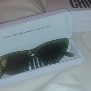 SNYGGA CHIMIS - Säljer mina helt ny CHIMIS i storlek #006 och färg kiwi som aldrig använts. Säljer för att det inte kommer till användning. Jag kan även tänka mig att byta till ett par andra CHIMIS❤️ hör av er vid frågor