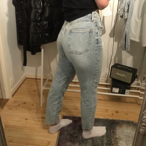 H&M jeans  - jeans från H&M i storlek 38 ☺️ 150 kr +frakt 