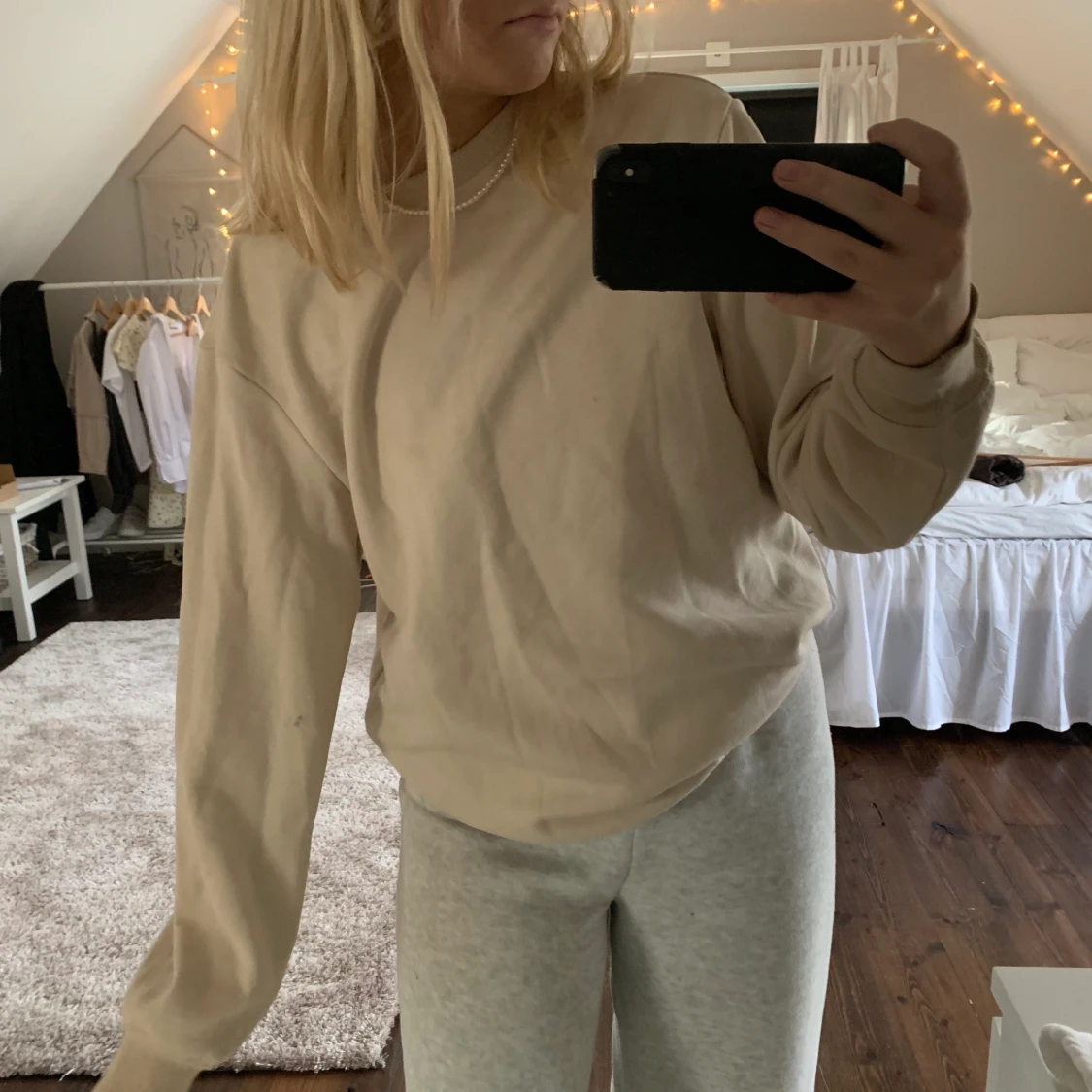Sweatshirt 
