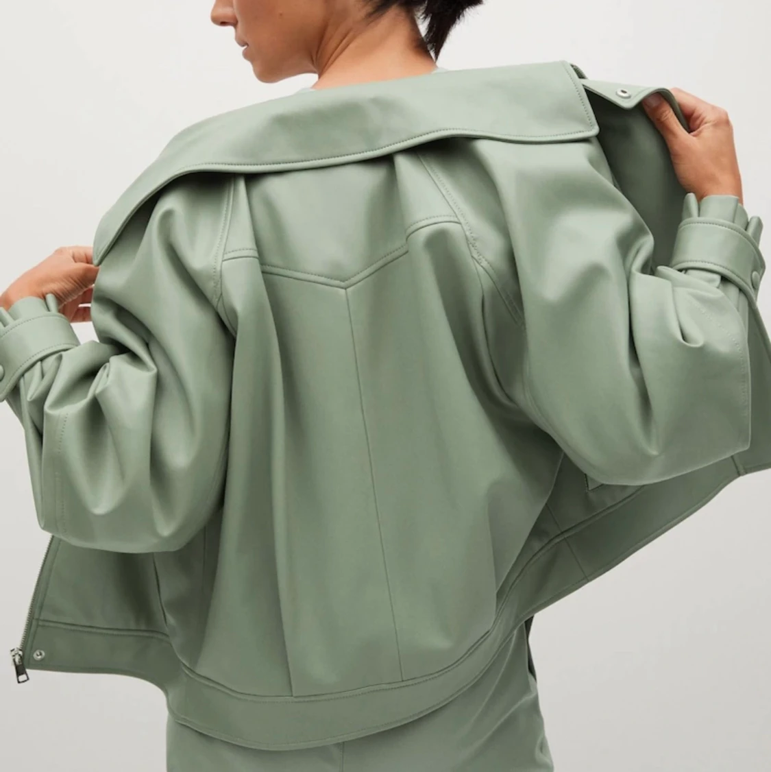 Mintgrön jacka - 90