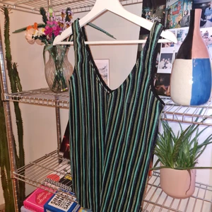 Fest topp - Fin lite glittrig festlig vibtage topp från zara (frakt ingår ej) skick 8/10