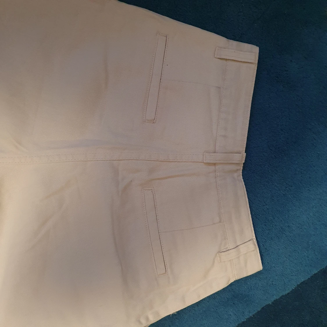 Beige byxor från Monki - 91