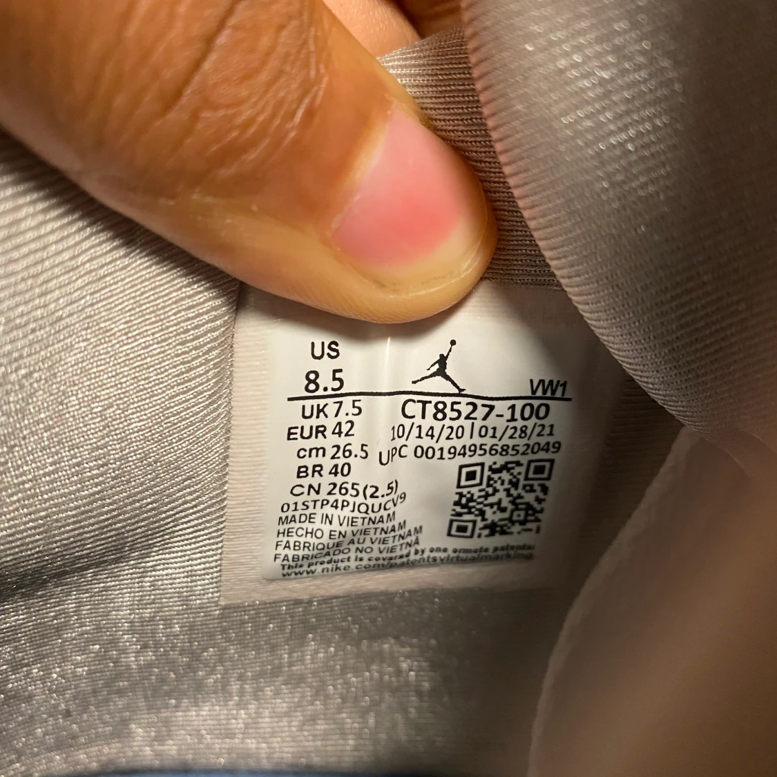 Air Jordan 4 Retro White Oreo  - 91