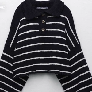 stickad tröja - Säljer denna skit snygga stickade tröja från zara då dem inte passade mig helt oanvänd🤍