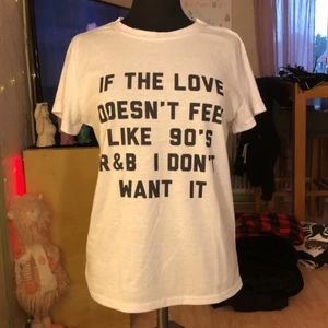 Tshirt - Ny tshirt, testat den nån enstaka gång. Supermjuk och skön. 