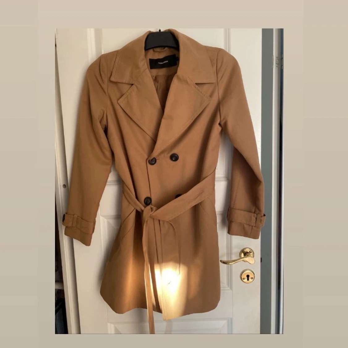 Trench coat från Vero Moda - 90