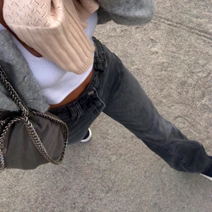 Jeans - Såå snygga jeans från zara, bra skick!