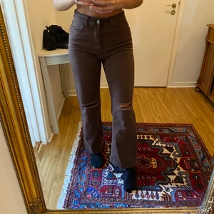 Bruna jeans - Jag är 171cm lång, jeansen sitter superbra 