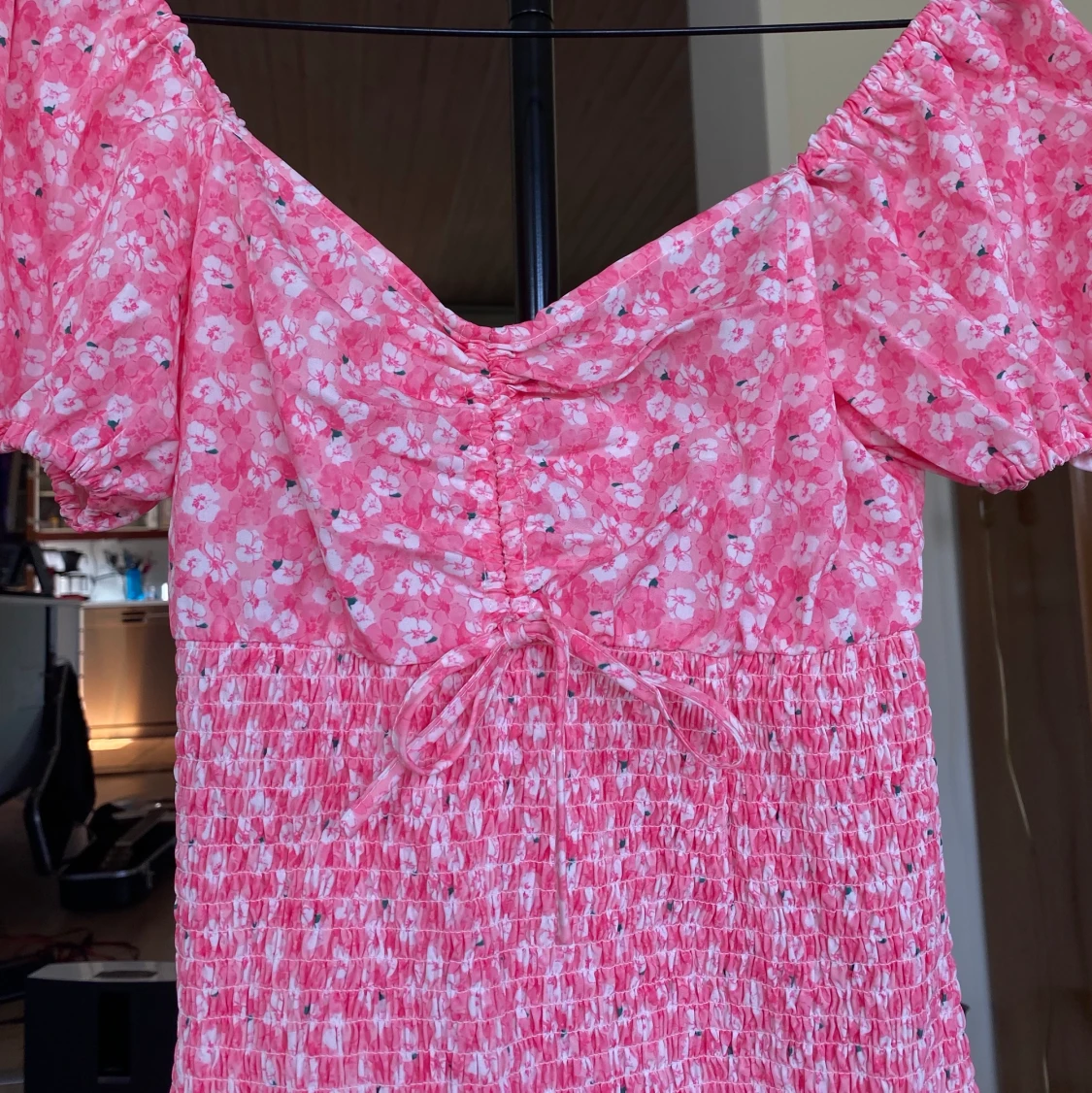 blommig klänning - 90