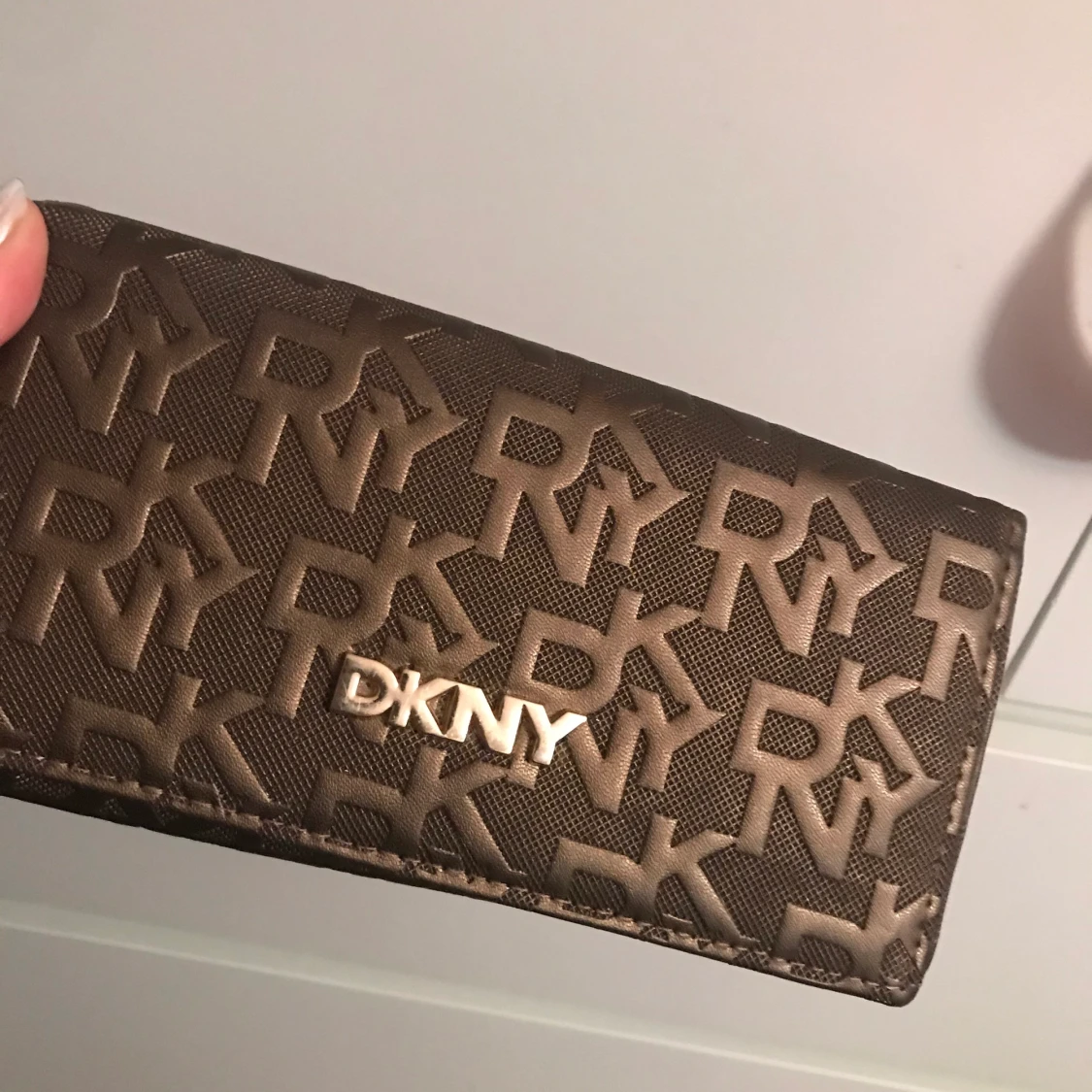 Dkny plånbok
