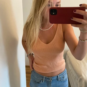 Linne - Fint linne från mango som har en peach färg med glitter i, det är super skönt och glittret känns inte av, köparen står för frakten ❤️